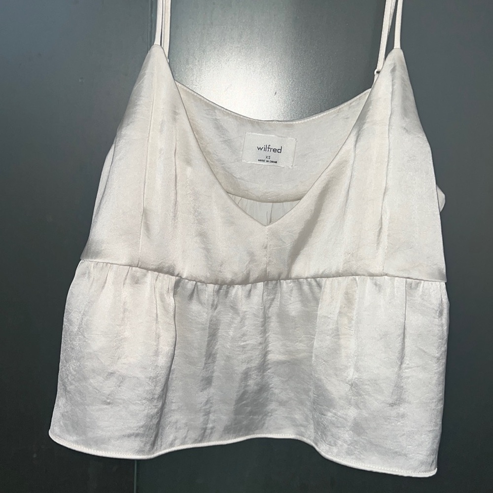 Aritzia Wilfred Blouse